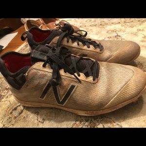 new balance metal baseball cleats
